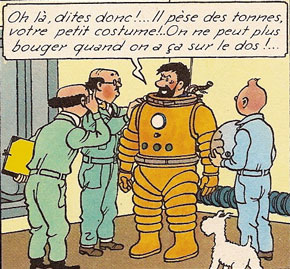 Essai du scaphandre lunaire par le capitaine Haddock